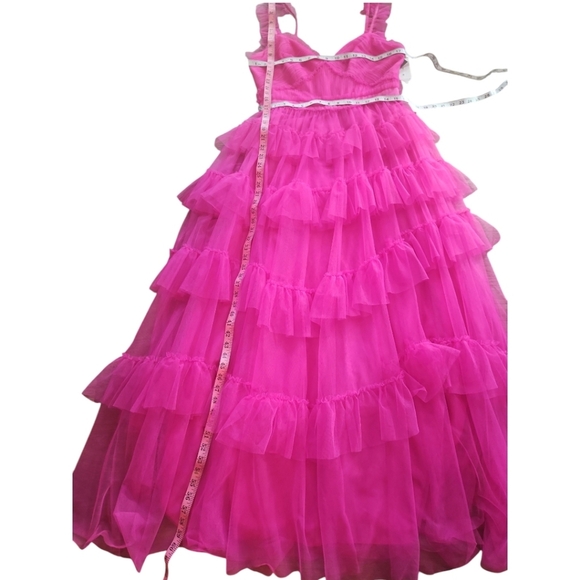 Betsy & Adam Long Ruffle Tier Mesh Deep V neckline Evening Prom Maxi Dress - Picture 8 of 10